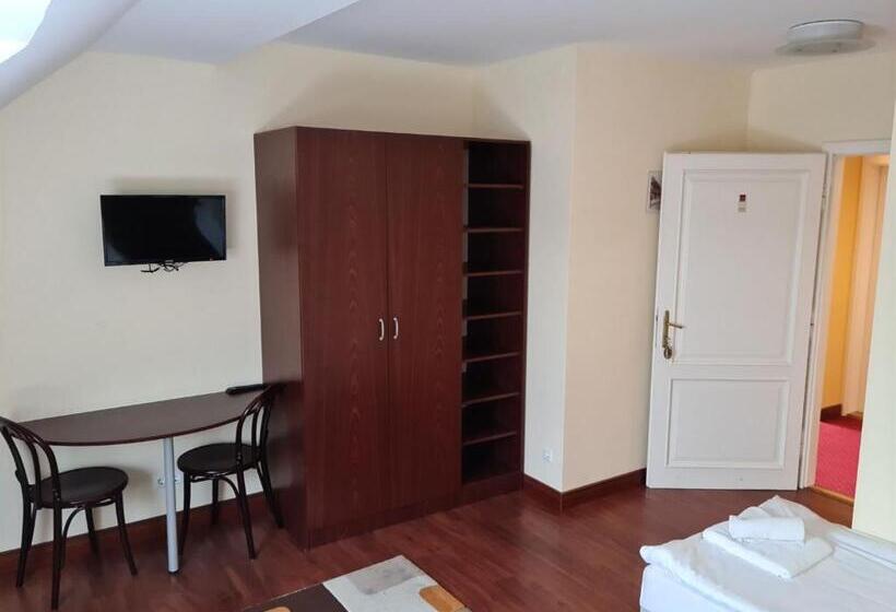 スタンダードルーム, Teleki Wattay Kastélyszálló