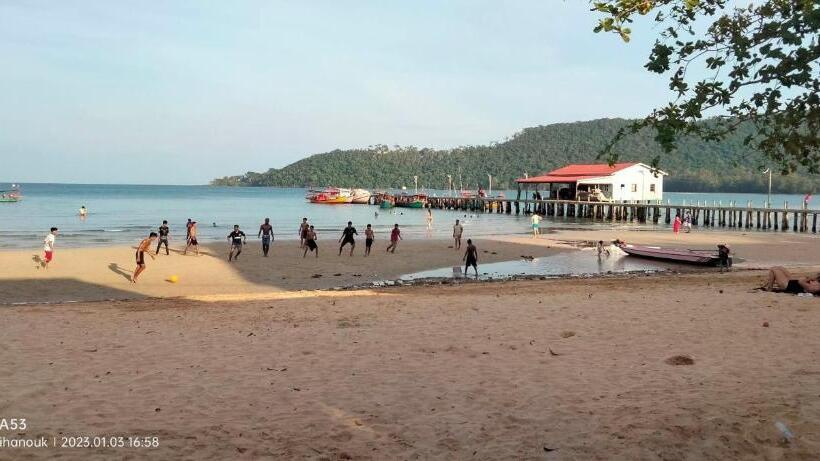 Standardrum Delat Badrum, Golden Snake Guesthouse Beach