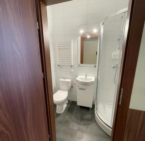 シングルベーシックルーム, Noclegi