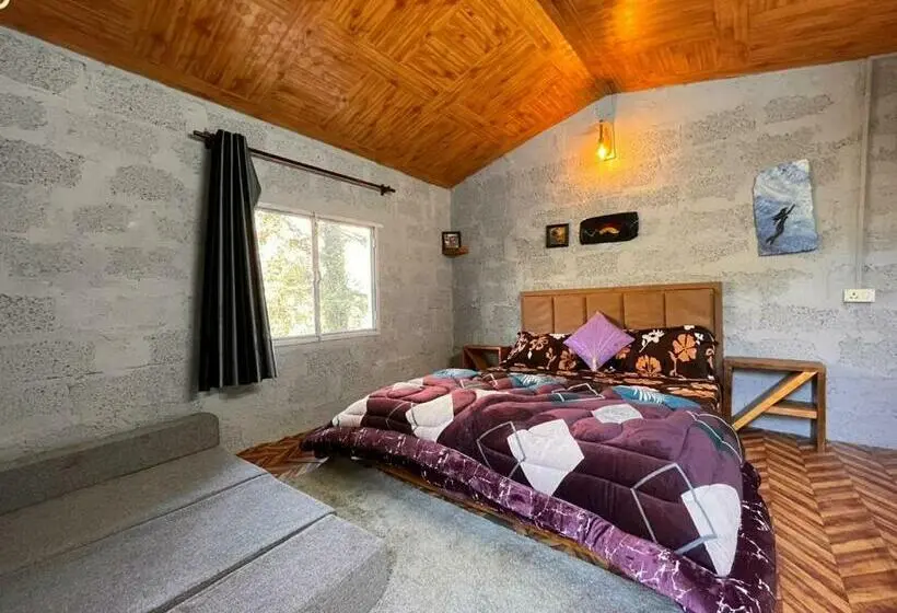キングサイズベッドのデラックスルーム, Kasol Jungle Retreat