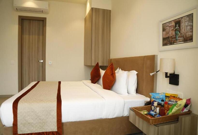 スタンダードルーム, The Royal Vista