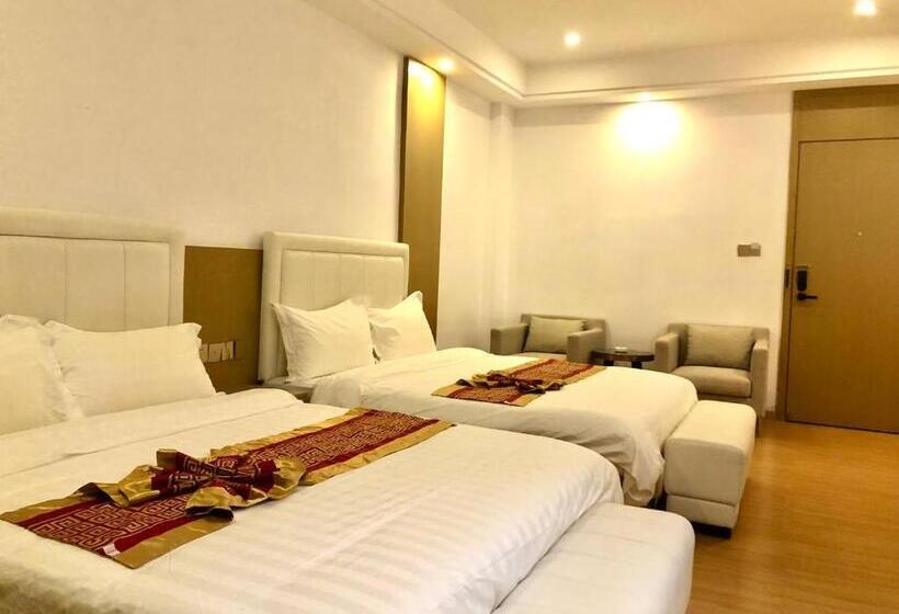 스탠다드 룸 바다 전망, Yun Feng