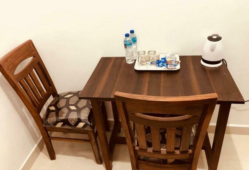 Стандартный Номер Кровать Кинг, Swati