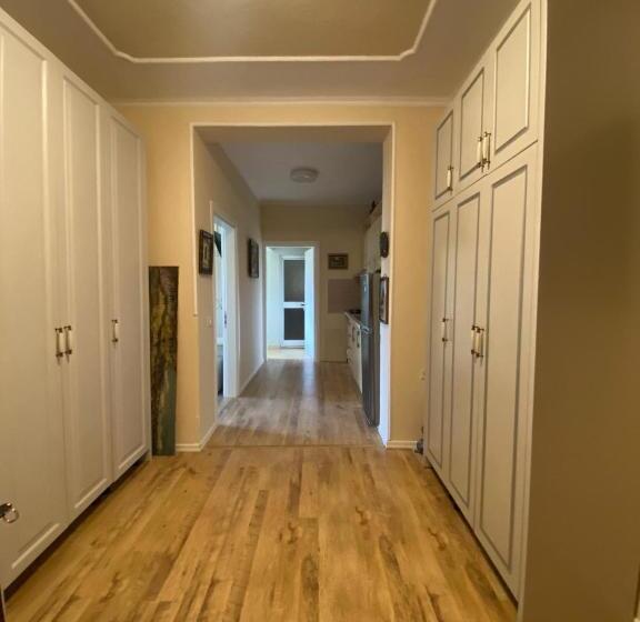 스탠다드 스튜디오 (전망), Central Park Rooms