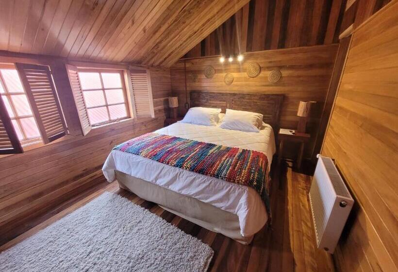 اتاق لوکس, Alma Chilota