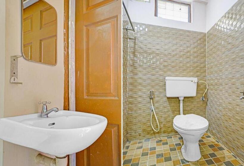 اتاق کلاسیک سه تخته, Spot On 806027 Bright Homes