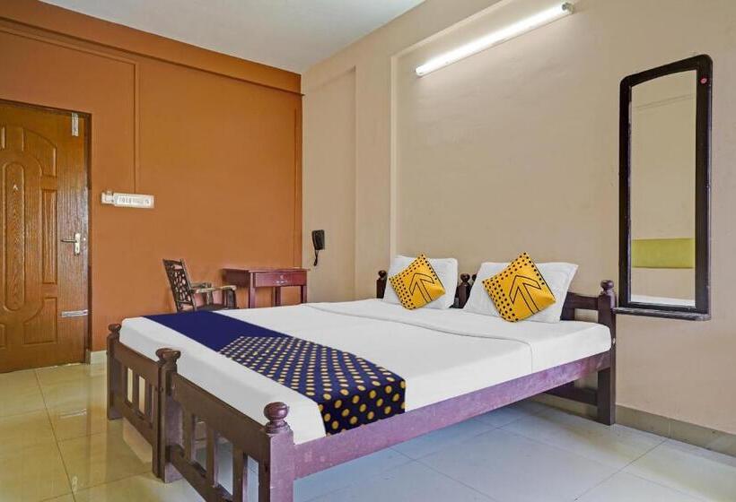 اتاق کلاسیک سه تخته, Spot On 806027 Bright Homes