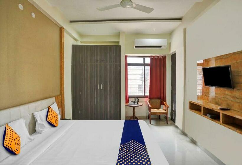 三人经典房间, Spot On Hotel Harmony