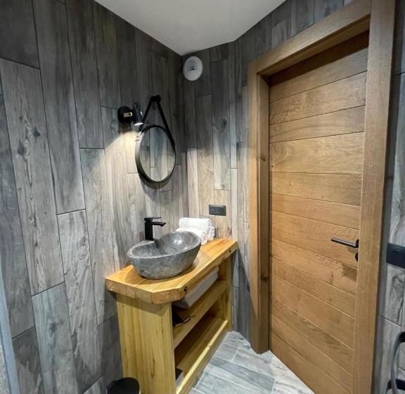 סוויטה משפחתית, Appart Hôtel Le Jas