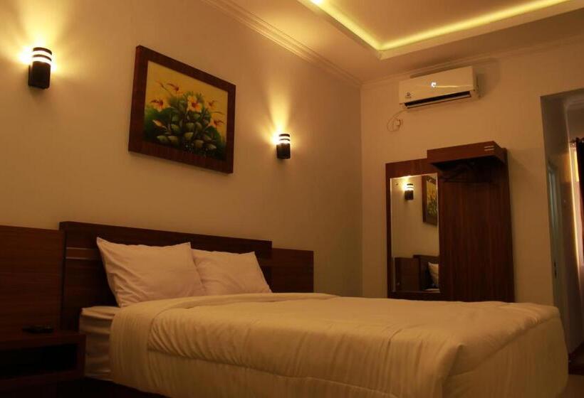 수피리어 싱글 룸, Aluky