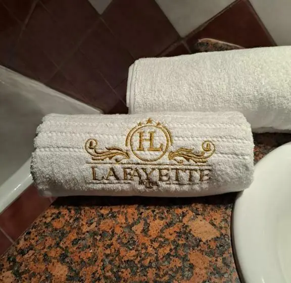 اتاق استاندارد, Lafayette