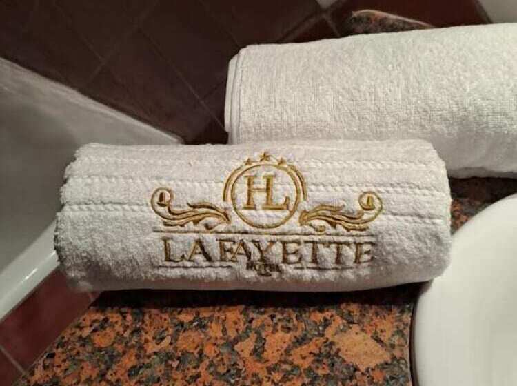 اتاق استاندارد یک نفره, Lafayette