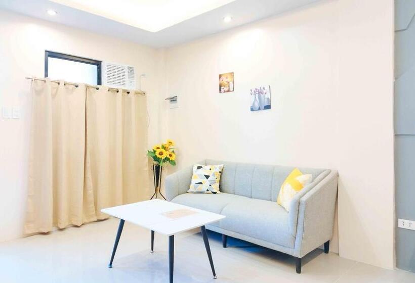 디럭스 룸, Reddoorz @ G42 Apartelle Iloilo City