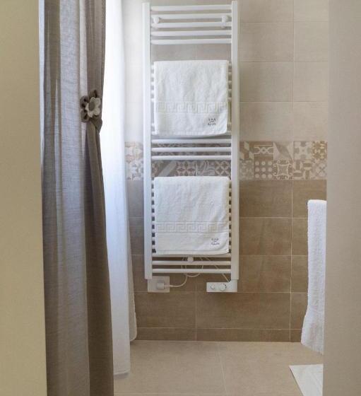 חדר סטנדרט עם מרפסת, B & B Infinity