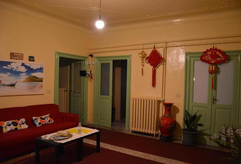 Ortak Banyolu Aile Odası, Green House