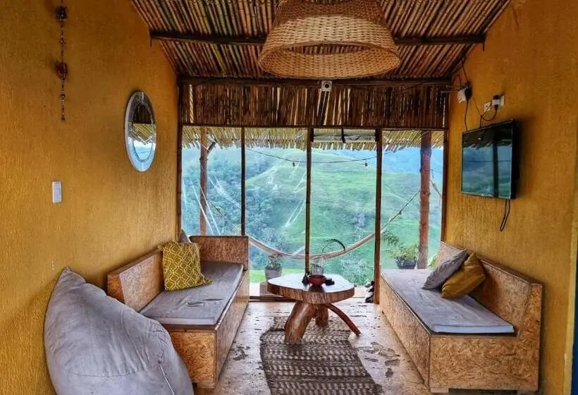 Talo 1 Makuuhuone, Hostal Mostaza