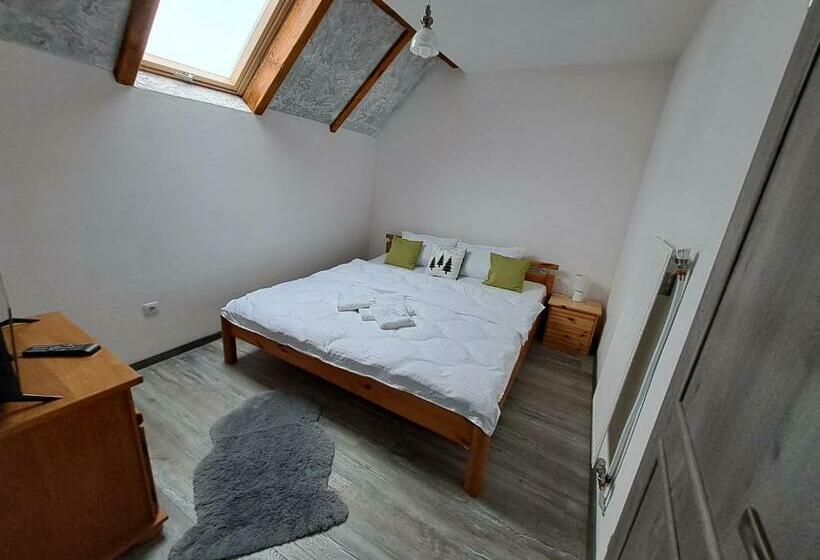 اتاق استاندارد, Vis împlinit