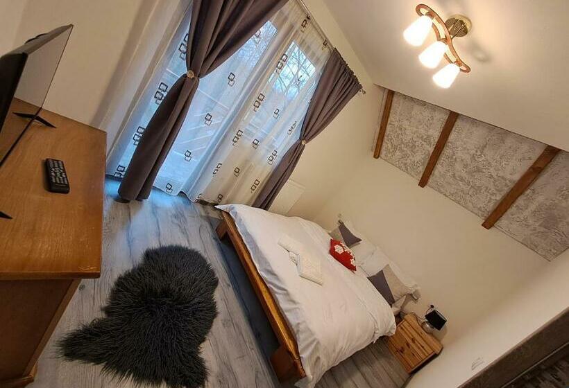 اتاق استاندارد, Vis împlinit