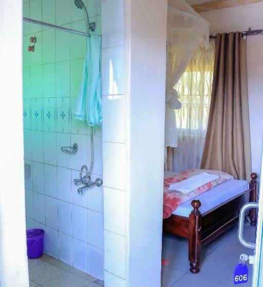 اتاق اکونومی یک تخته, Precise Motel