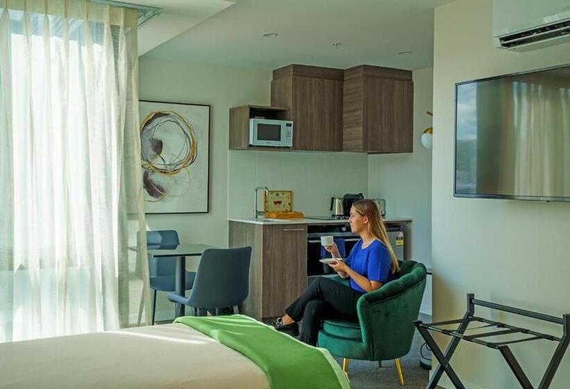 스탠다드 스튜디오, The Sebel Wellington Thorndon