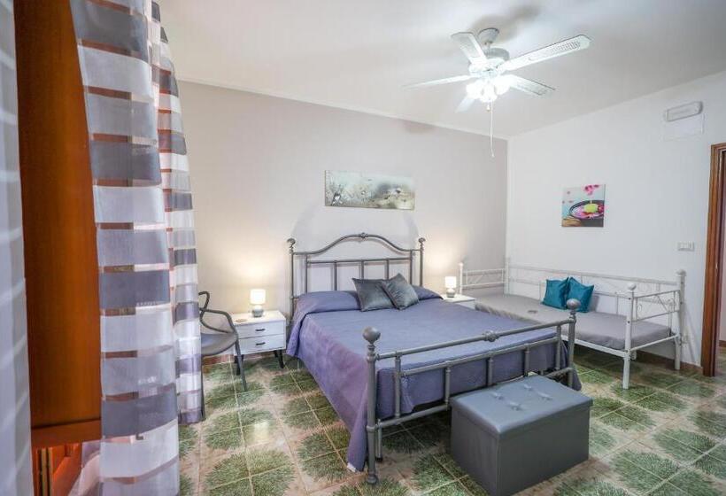 Трехместный Номер Стандарт Вид на Сад, B&b Giardino Dei Cedri