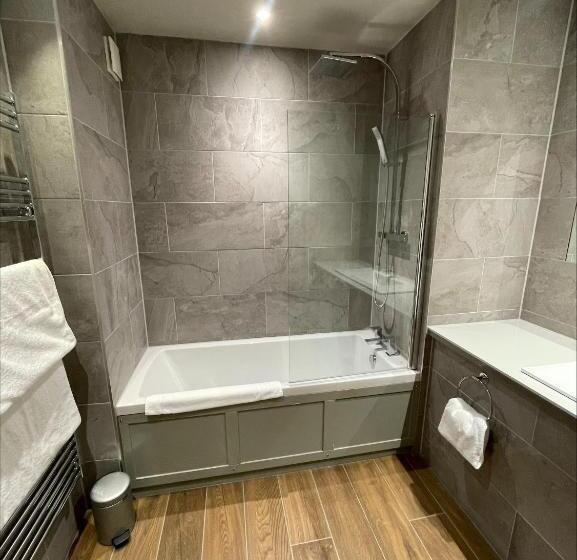 جناح ديلوكس, Holbrook Manor & Spa