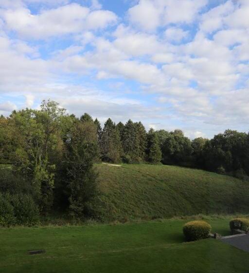 جناح ديلوكس, Holbrook Manor & Spa