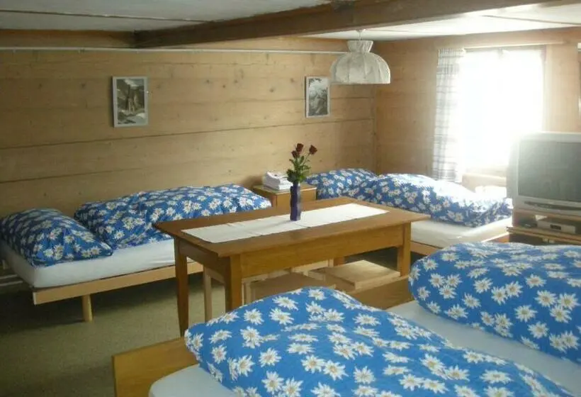 Perhehuone Jaettu Kylpyhuone, Gasthaus Elsigbach