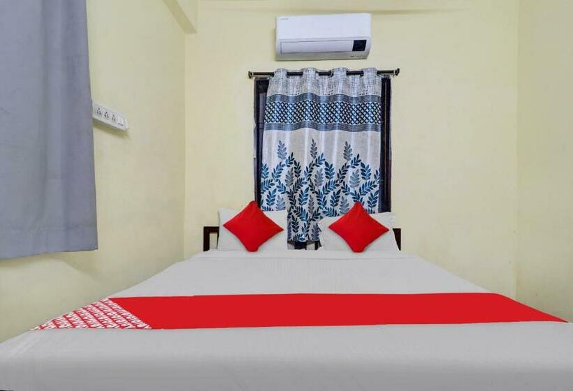 غرفة كلاسيكية ثلاثية, O Ruby Grand Inn Nallagandla