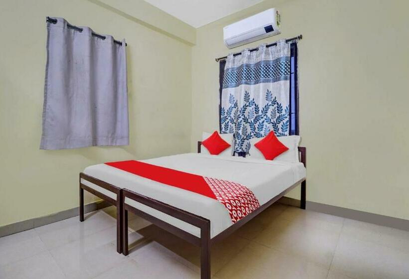 غرفة كلاسيكية ثلاثية, O Ruby Grand Inn Nallagandla