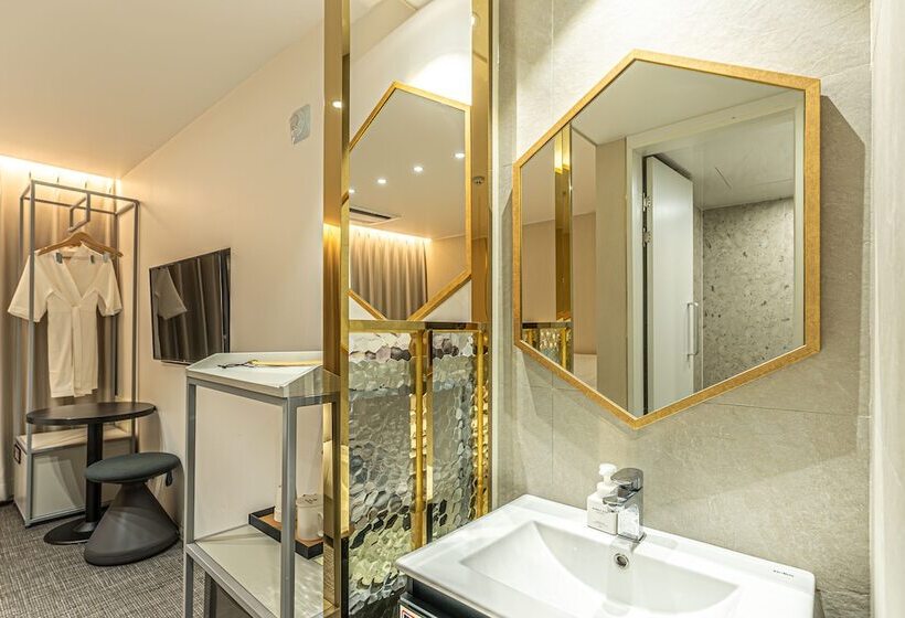 Номер Стандарт, The Grang Seogwipo