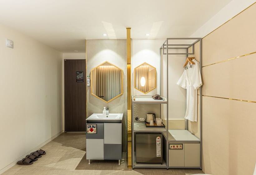 Номер Премиум, The Grang Seogwipo