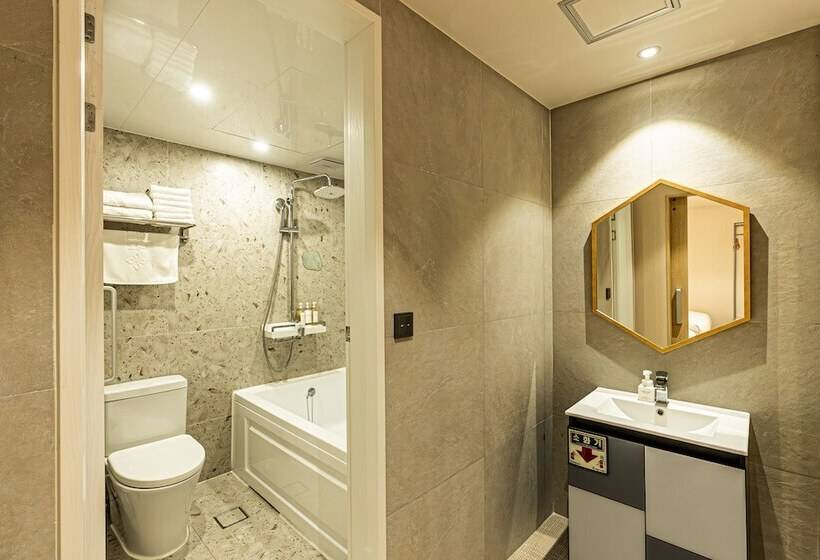 Семейный Номер, The Grang Seogwipo