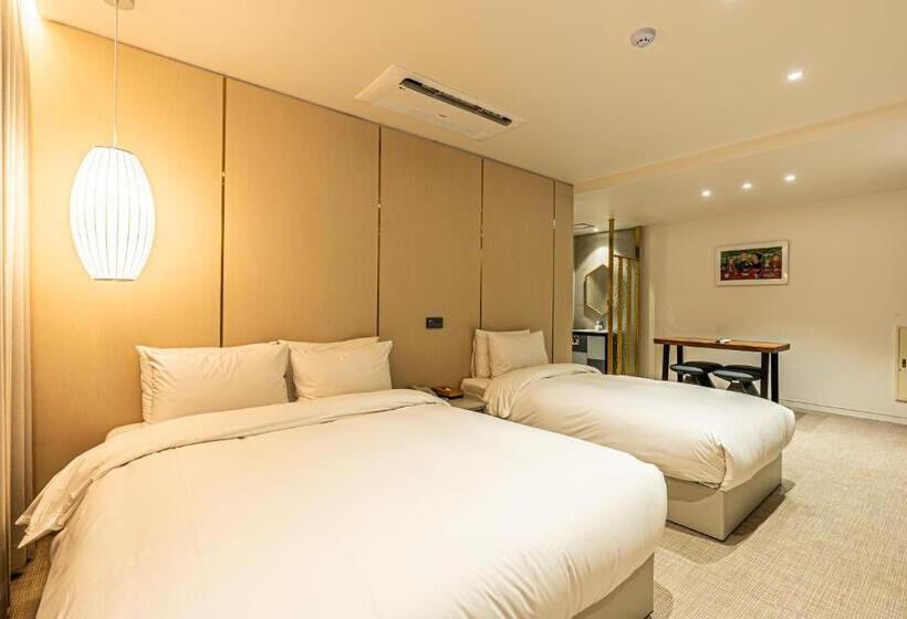 Семейный Номер, The Grang Seogwipo