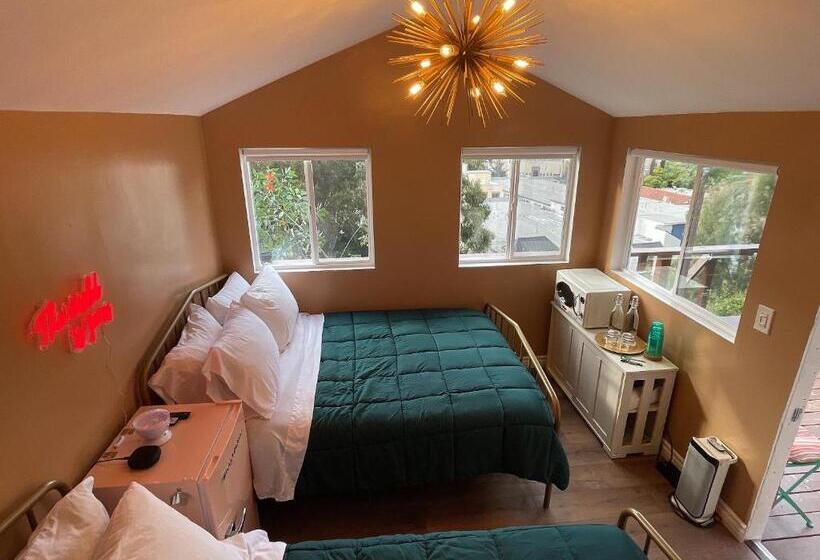 اتاق استاندارد با تراس, Glamping Hollywood Hills   Luxury Tiny House