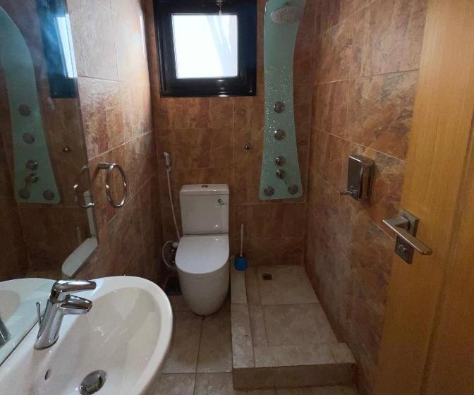 اتاق استاندارد چهار تخته با چشم‌انداز دریا, Sea View House
