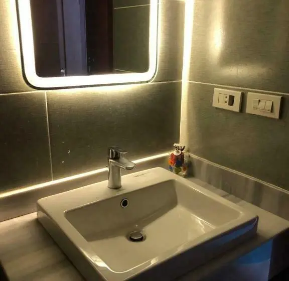 اتاق استاندارد با چشم‌انداز استخر, Ain Sokhna  Cosmopolitan   Half Board