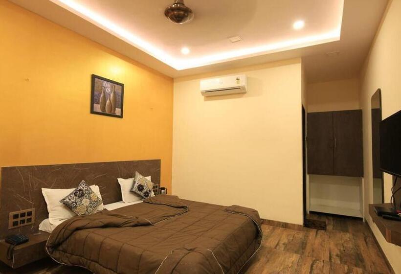 اتاق لوکس, Dwarka