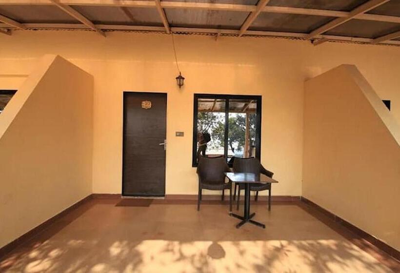 اتاق راحتی سه تخته, Dwarka