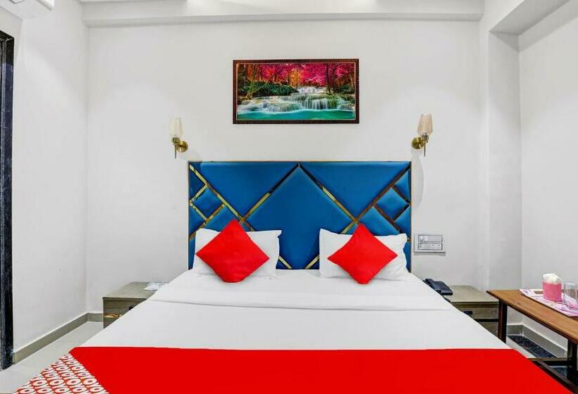 デラックスルーム, Shree Palace