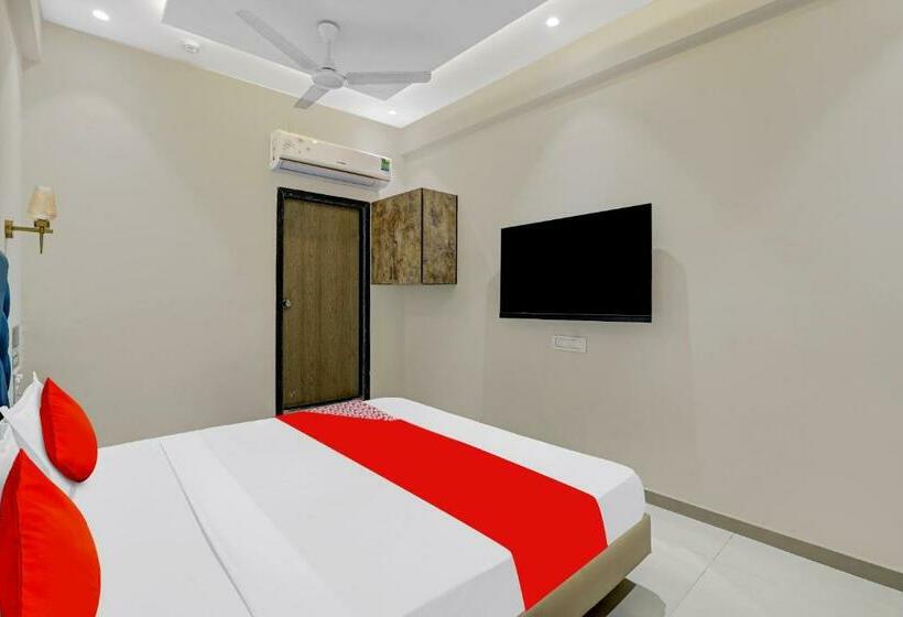 デラックスルーム, Shree Palace