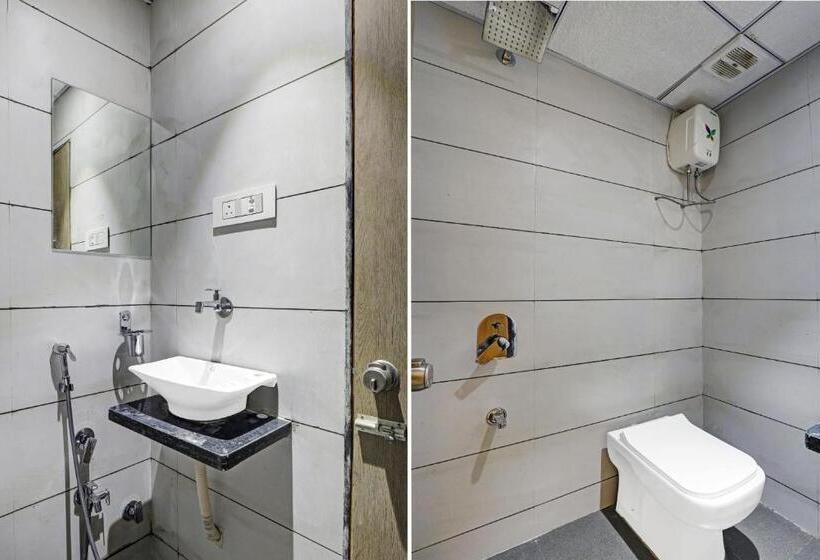 デラックスルーム, Shree Palace