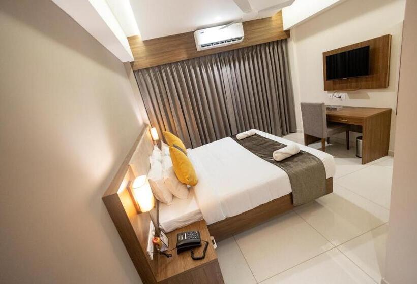 高级大房间, Kottayam Grand