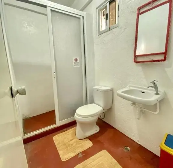 Perhebungalow, La Casa Blanca Binoclutan Beach Resort