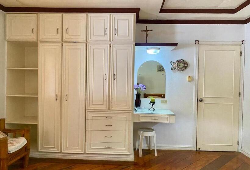 패밀리 스위트, La Casa Blanca Binoclutan Beach Resort