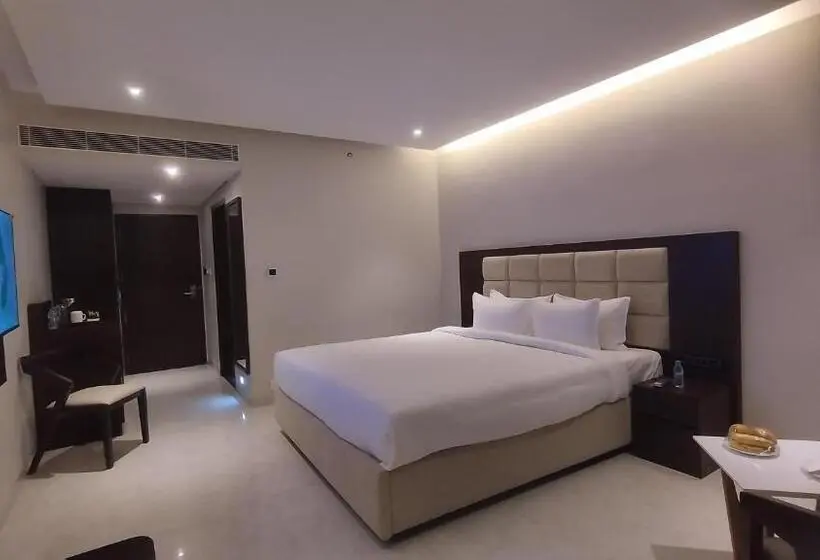 デラックスルーム, Mayur Belgaum Presidency Hotel & Spa   10 Kms From Belgaum Airport Ixg