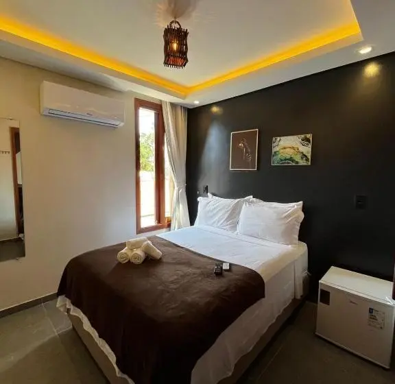 デラックススイート, Milos Hotel Icaraizinho