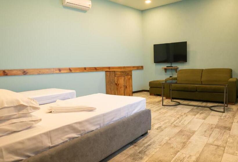 디럭스 룸, B H Y Guesthouse In Yerevan