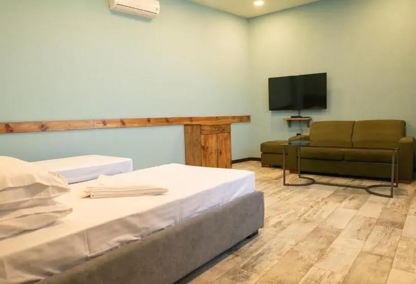 اتاق لوکس, B H Y Guesthouse In Yerevan