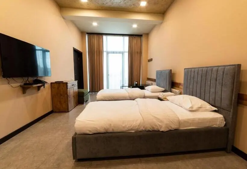 اتاق لوکس, B H Y Guesthouse In Yerevan